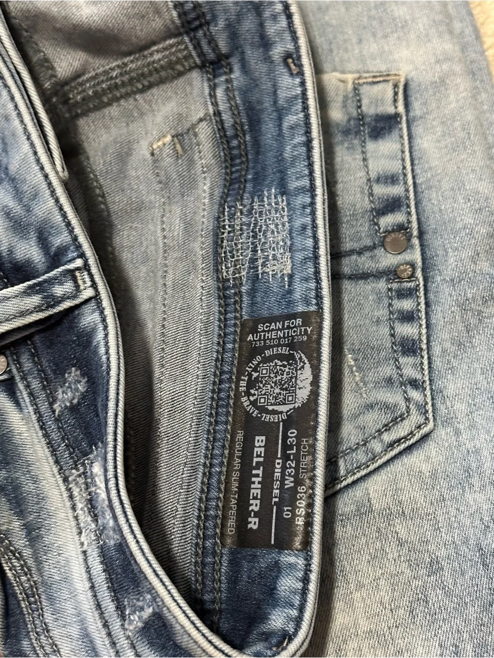 Diesel Men’s Denim Belther-R Regular Slim Tapered Acid Wash